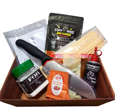 BBQ Creator Geschenkset – Premium Grillbox mit Messer, Marinaden-Gewürz, Liquid Smoke, Dry-Age-Beutel & mehr – für kreative Grillmeister & Fleischfans
